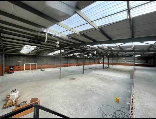 3,189M² WAREHOUSE FOR SALE IN RANDJESPARK